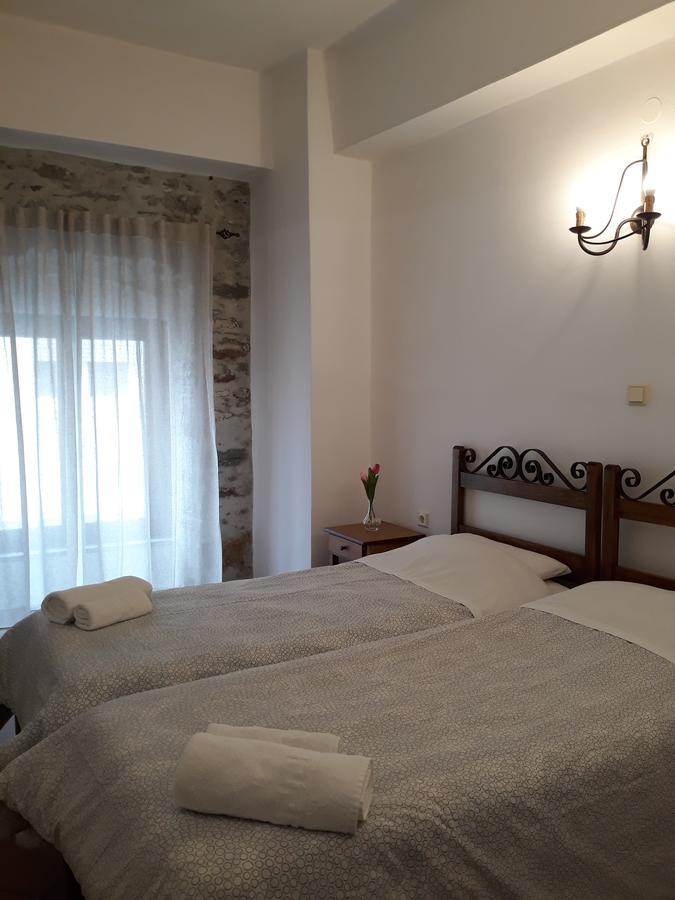 Iliada Hotell Ermoúpoli Eksteriør bilde